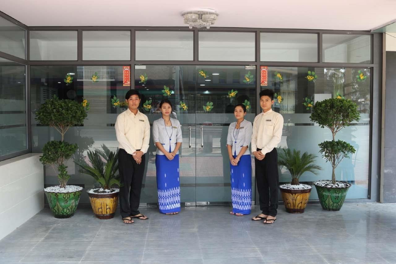 Hotel San Taw Win Pathein Eksteriør bilde