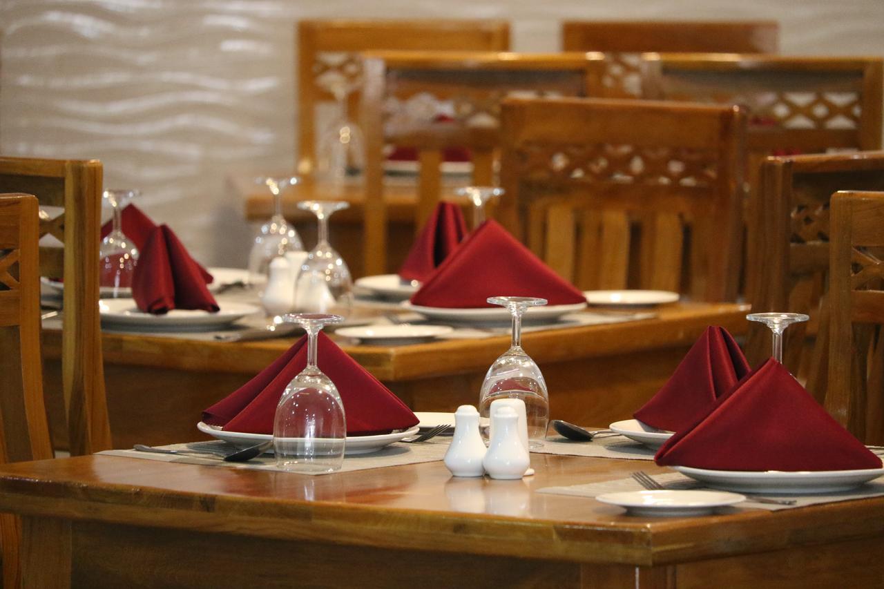Hotel San Taw Win Pathein Eksteriør bilde